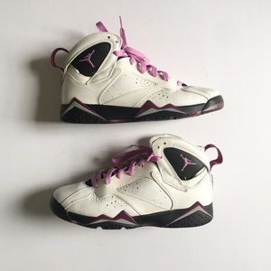Nike Air Jordan 7 Retro Sneakers White Size 7Y